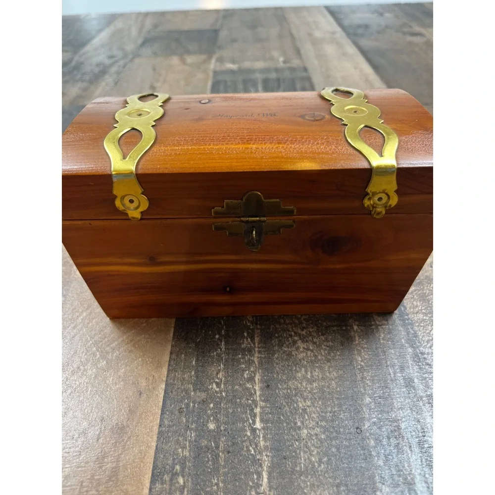 Vintage Cedar Wood Treasure Chest Jewelry Box Hayward Wisconsin Brass Straps